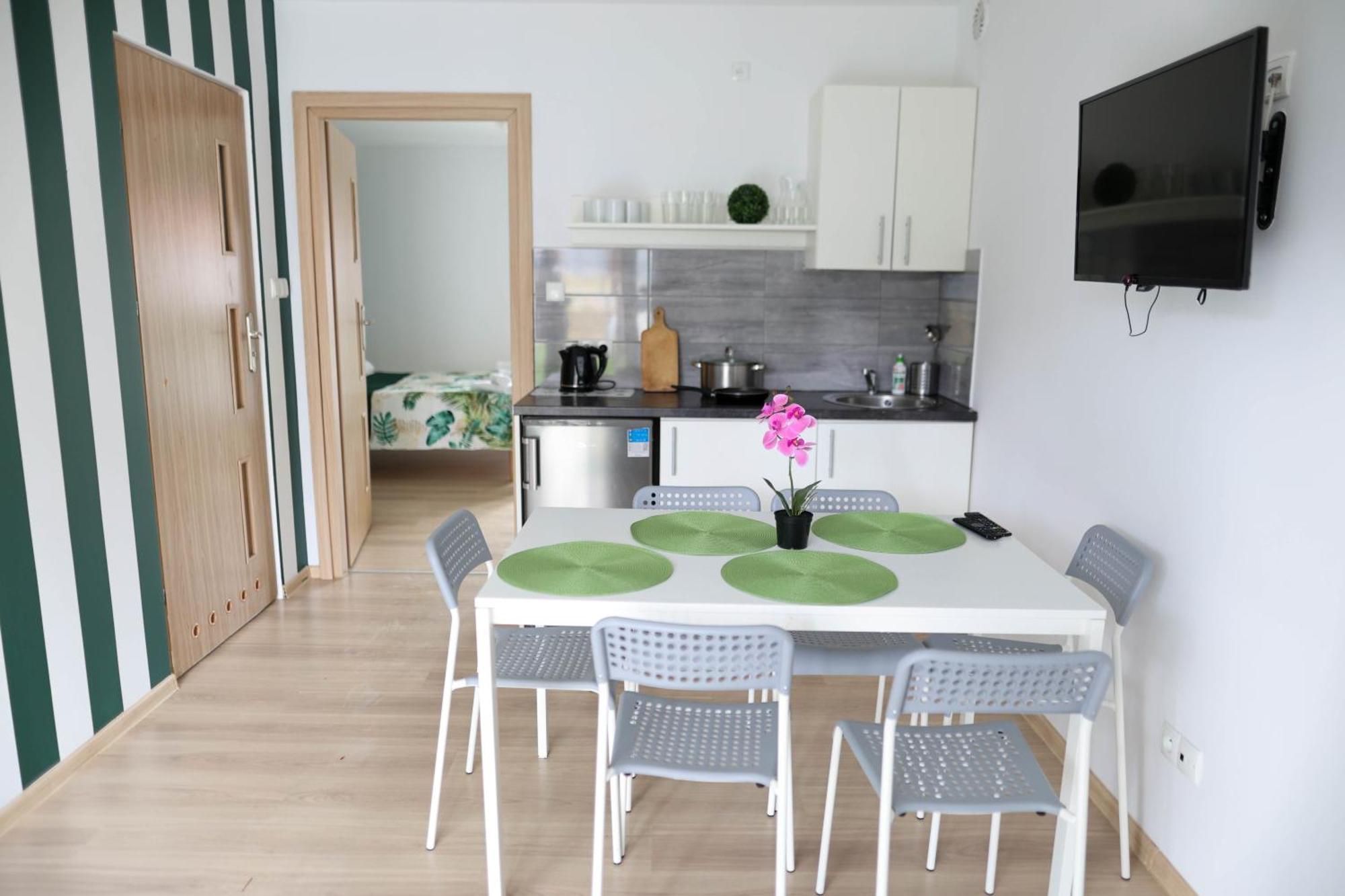 Apartamenty Poddabek- Basen Kryty, Sauna, Animacje Dla Dzieci , Malpi Gaj, Baseny Na Dachu Поддомб'є Екстер'єр фото